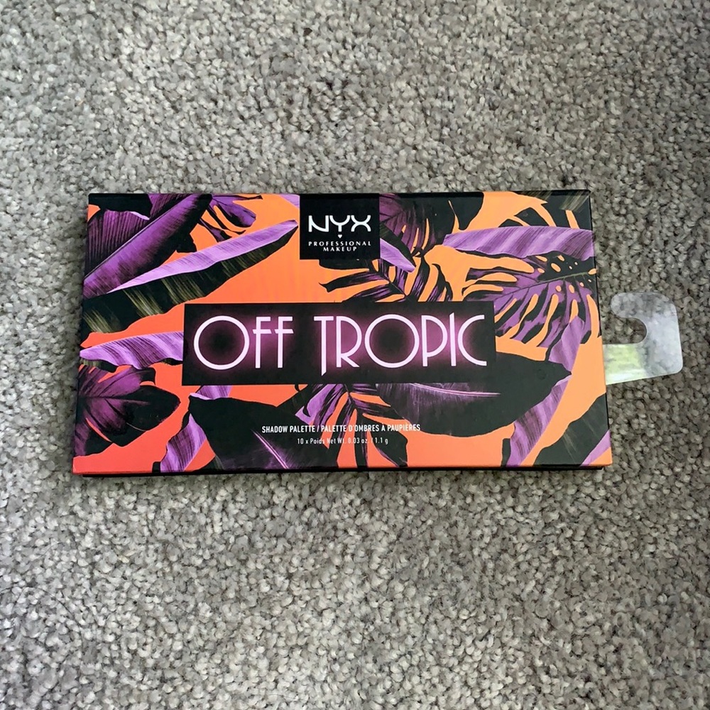 NYX Off Tropic Shadow Palette